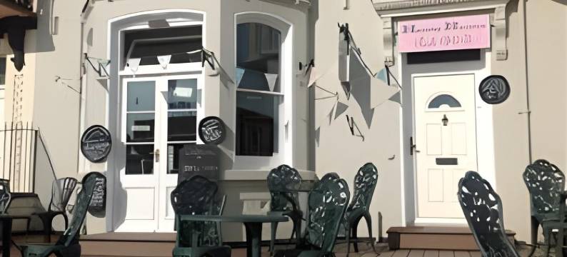 普罗姆亨利酒店(Henrys on the Prom)图片