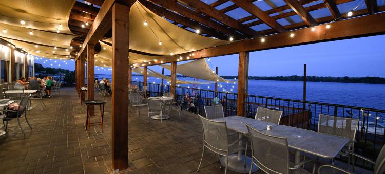 尼亚加拉瀑布皇冠假日酒店-河畔(Crowne Plaza Niagara Falls NY - Riverside)图片