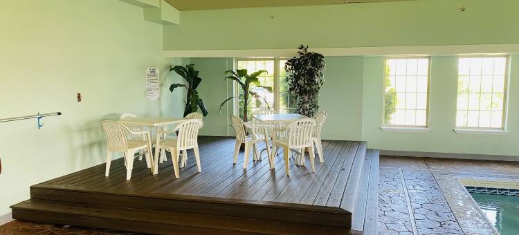 斯巴达华美达酒店(Ramada by Wyndham Sparta/At Speedway)图片