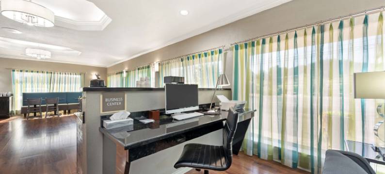 波斯特奥克贝斯特韦斯特酒店(Best Western Post Oak Inn)图片