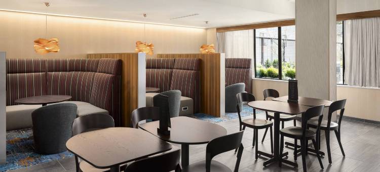 西雅图北门万豪万怡酒店(Courtyard Seattle Northgate)图片
