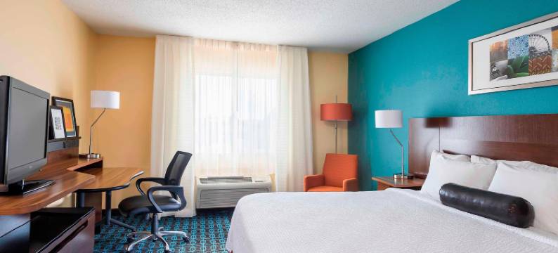 霍兰德万枫酒店(Fairfield Inn & Suites Holland)图片