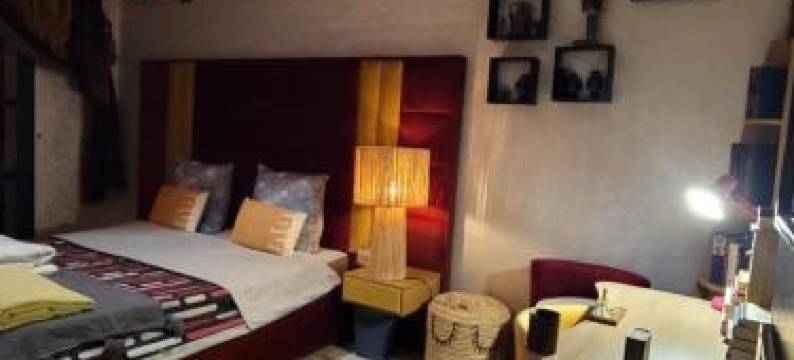 瓦里里大厦公寓(Appartement de Haut Standing)图片