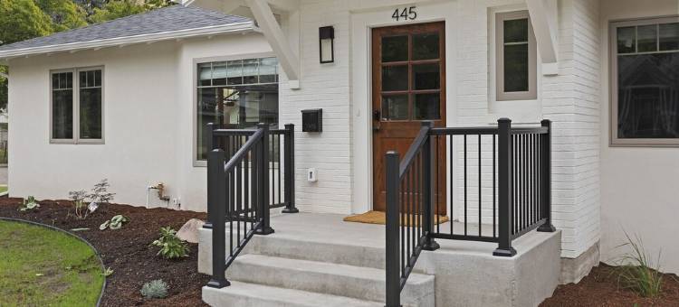 永恒舒适: 翻新三卧室度假屋(Timeless Comfort: Unwind in Our Remodeled 3 bedroom Retreat)图片