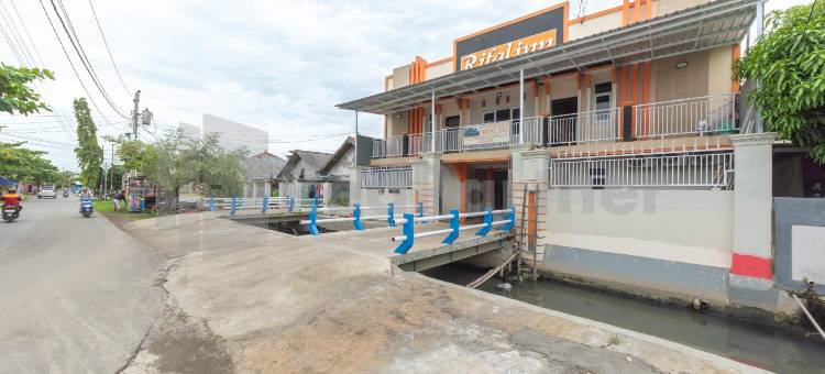 Rifal Inn Mitra RedDoorz图片