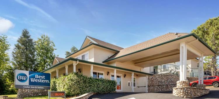 雪松贝斯特韦斯特酒店(Best Western Cedar Inn  Suites)图片