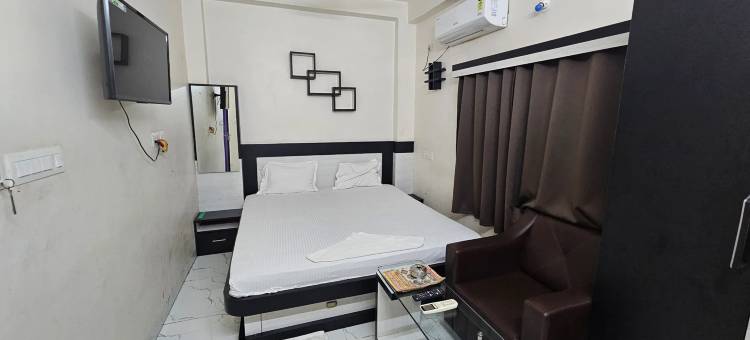 福尔斯特皇冠酒店(Hotel First Crown)图片