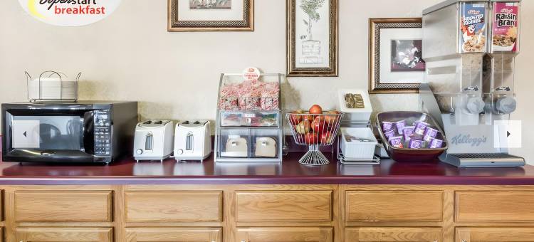 约克维尔速8温德姆酒店(Super 8 by Wyndham Yorkville)图片