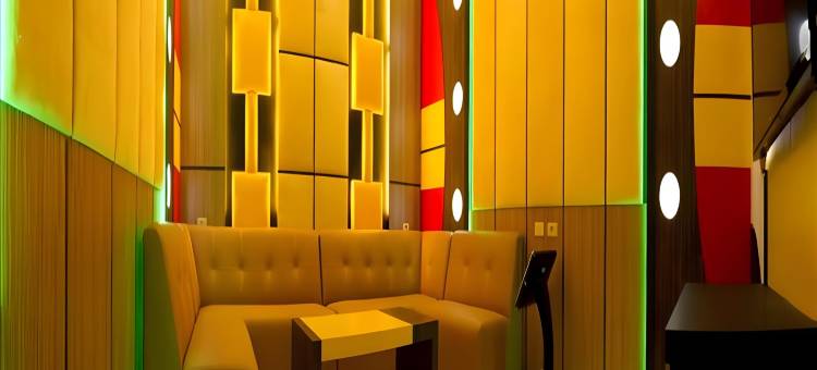 北干巴鲁本滕酒店(Benteng Hotel Pekanbaru)图片