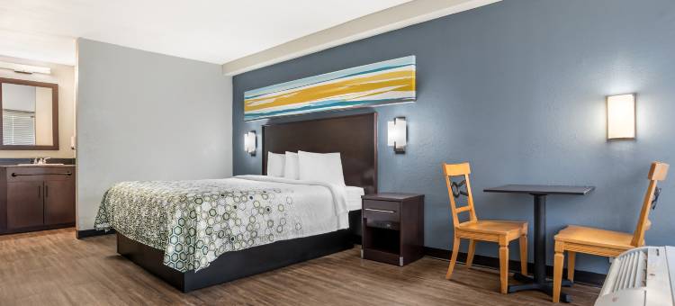 红屋顶的HomeTowne Studios - 蒙哥马利 - 中城(HomeTowne Studios Montgomery - Midtown)图片