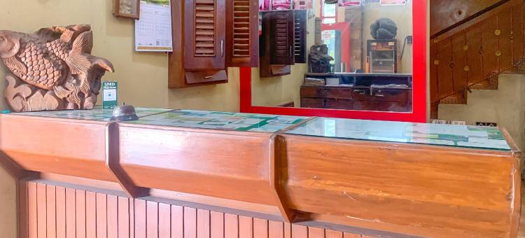 Urbanview Hotel Favorit Pamanukan Subang图片