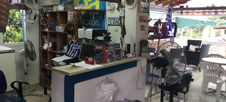 安德罗马切斯假日公寓酒店(Corfu Andromaches Holiday Apartments)图片