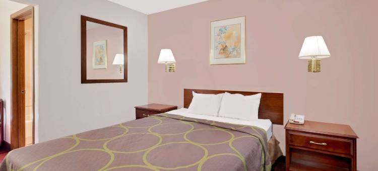 基斯通顿-拉什莫尔山速8酒店(Super 8 by Wyndham Keystone/Mt. Rushmore)图片