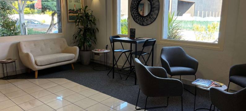 基里亚德酒店-波尔多洛尔蒙(Kyriad Bordeaux - Lormont)图片