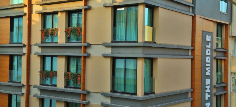 In The Middle Hotel图片