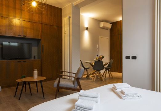 Milan Design Flats Hotel Overview