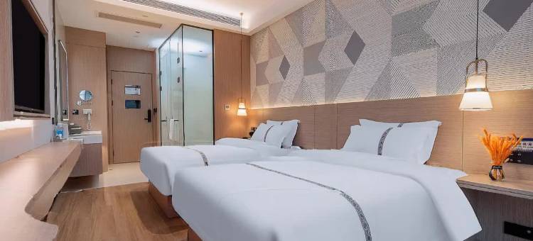 泉商酒店(柳州白莲机场毅德城店)图片