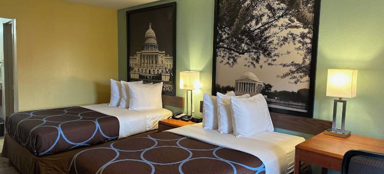 亚历山德里亚-华盛顿特区速8酒店(Super 8 by Wyndham Alexandria/Washington D.C. Area)图片