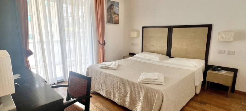 约里酒店(Hotel Joli)图片