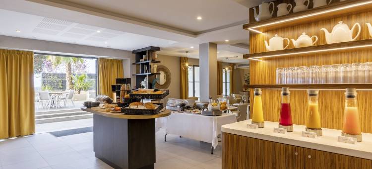 伊甸玫瑰贝斯特韦斯特普雷米尔精选酒店(Eden Rose Grand Hotel, BW Premier Collection)图片