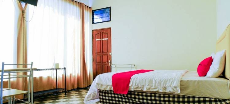 红多兹酒店-近科彭STAB塞伦德拉(RedDoorz Near Stab Syailendra Kopeng)图片