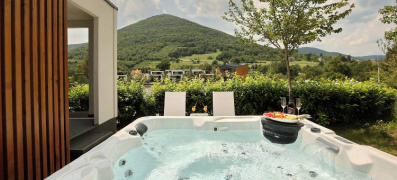 普利特维采活动房露营酒店(Mobile Homes Camping Plitvice)图片