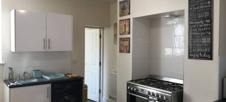 热情的宽敞的2卧室房子在圣海伦斯(Welcoming Spacious 2-Bedroom House in St Helens)图片