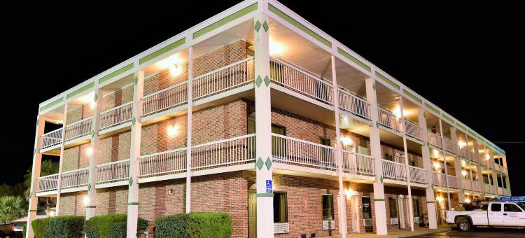 哈比森罗德威酒店(Rodeway Inn Harbison Area)图片