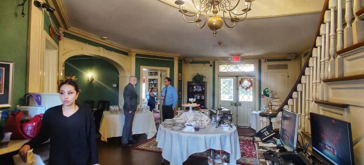 蒙塔古旅馆-民宿(Montague Inn)图片