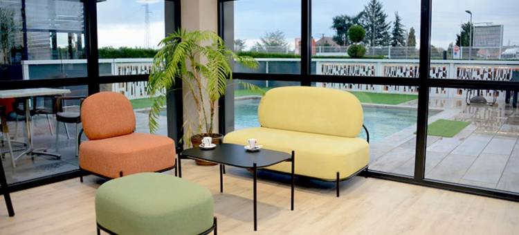 罗阿讷北部赫利欧斯原生酒店(The Originals City Hôtel Hélios Roanne Nord)图片