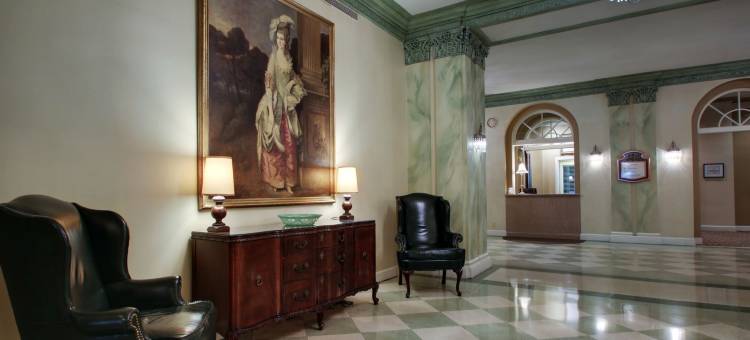 尼克博克湖畔酒店(Knickerbocker on the Lake)图片