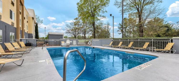 兰伯顿万枫套房酒店(Fairfield Inn & Suites Lumberton)图片