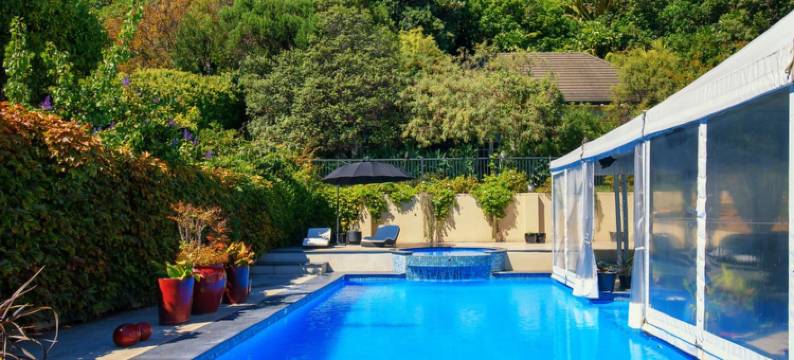 格林曼特庄园小屋(Greenmantle Estate Hotel)图片