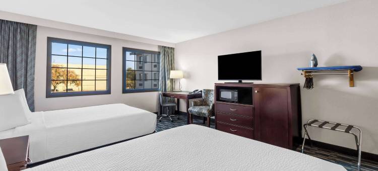 温德姆戴斯酒店及套房-迈措沃凤凰城附近(Days Inn & Suites by Wyndham Mesa Near Phoenix)图片