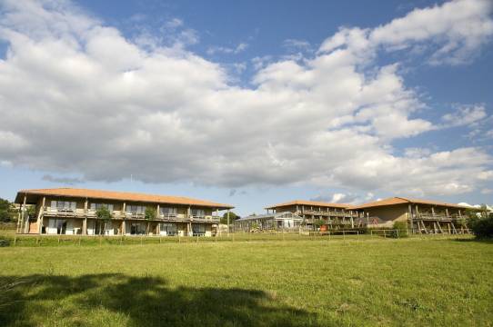 皮埃尔乐维斯杜拉萨尼亚度假酒店(Résidence Pierre & Vacances les Rives de la Seugne)