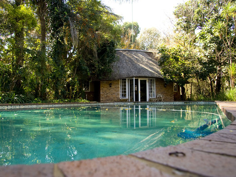 梅尔罗斯广场精品酒店