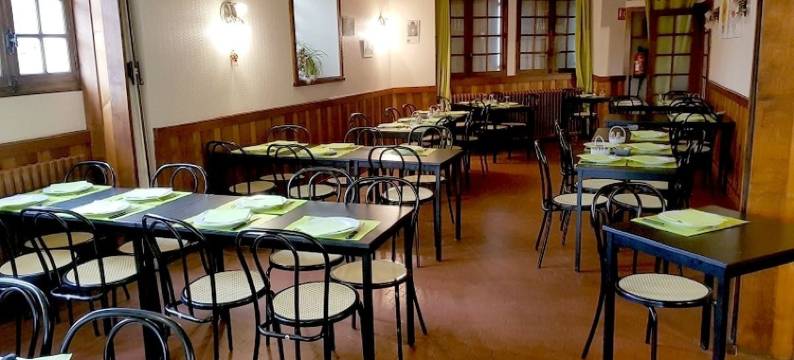 劳斯塔尔酒店(Logis Hôtel Restaurant l'Oustal)图片