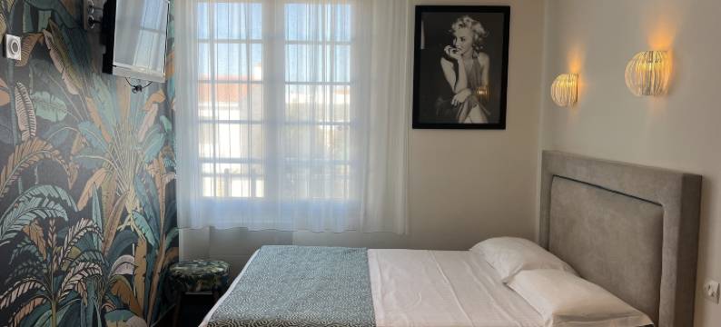 卡尔梅德斯皮斯泳池 SPA 酒店(Hôtel Calme des Pins & Spa)图片