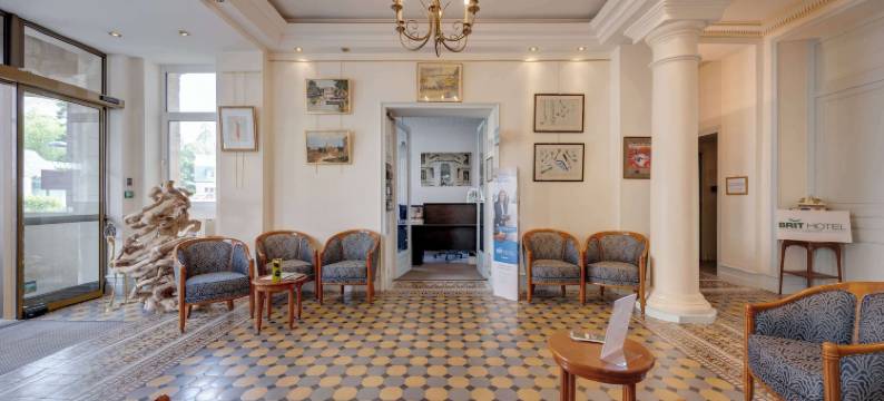 BRIT HOTEL CONFORT 巴尼奥勒斯诺曼底(Brit Hotel Confort Bagnoles Normandie)图片