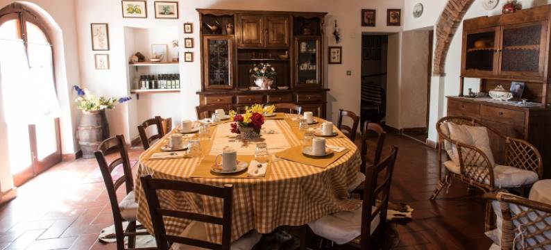 卡吉奥洛农庄酒店(Agriturismo Podere Caggiolo - Swimming Pool & Air Conditioning)图片