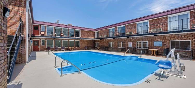 品质酒店及套房林肯南(Quality Inn & Suites Lincoln South)图片