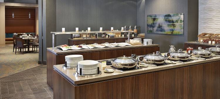 里贾纳市中心希尔顿逸林酒店和会议中心(DoubleTree by Hilton Hotel & Conference Centre Regina)图片