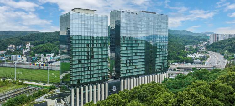 首尔板桥希尔顿逸林公寓酒店(DoubleTree by Hilton Seoul Pangyo Residences)图片