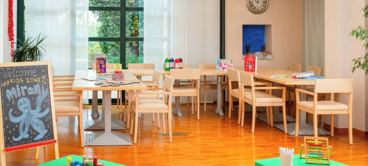 阿米内斯维瓦尔维拉里斯度假村(Aminess Vival Velaris Resort)图片