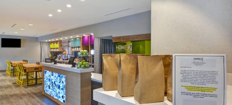 那不勒斯I-75松岭路希尔顿惠庭套房酒店(Home2 Suites by Hilton Naples I-75 Pine Ridge Road)图片