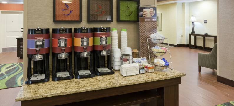 西明尼阿波利斯/明尼通卡欢朋酒店(Hampton Inn & Suites Minneapolis West/Minnetonka)图片