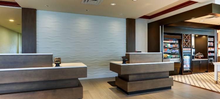 印第安纳波利斯机场希尔顿花园酒店(Hilton Garden Inn Indianapolis Airport)图片