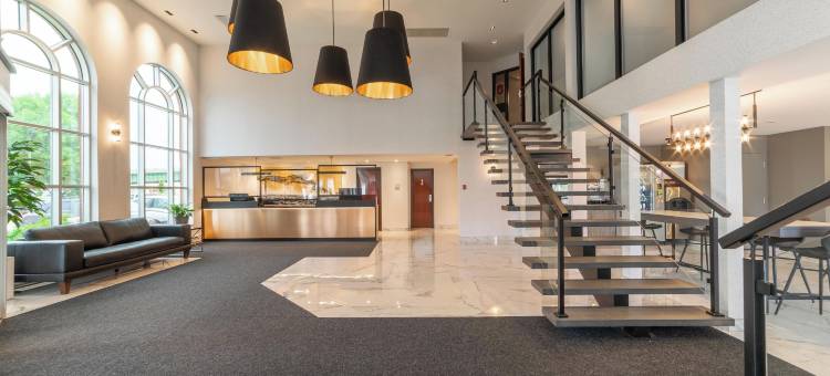 拉维欧列特套房-阿桑德连锁酒店(Les Suites de Laviolette Ascend Hotel Collection)图片