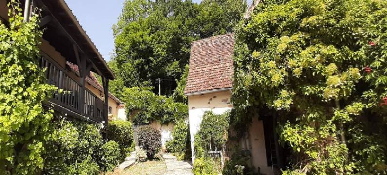 Charming 1930s Home in Altillac图片
