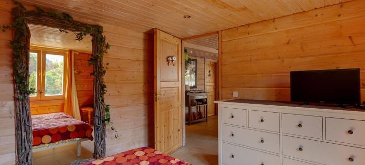 河畔区木屋静居(Riverside Chalet Retreat)图片